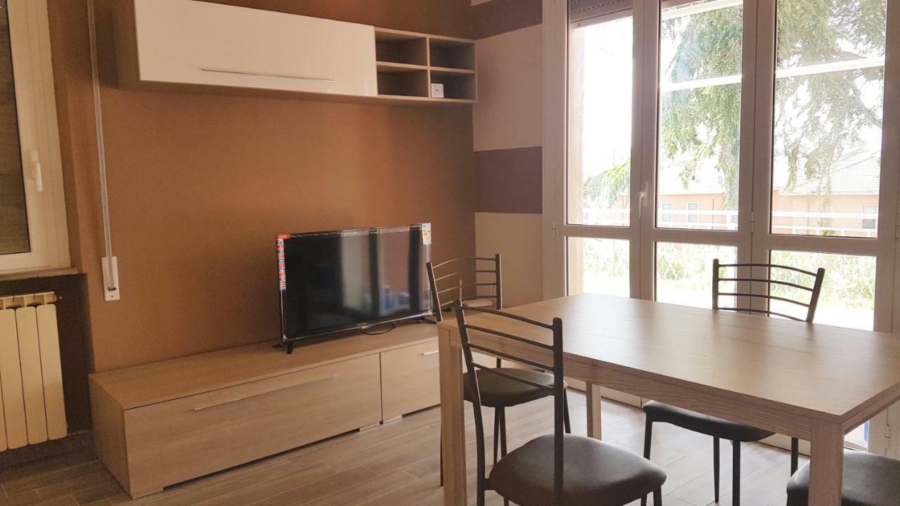אמליה Apt. 7 - Villa Dei Pini מראה חיצוני תמונה